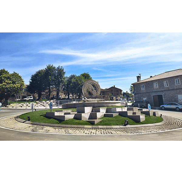 Monumento a la rueda en Rodeiro