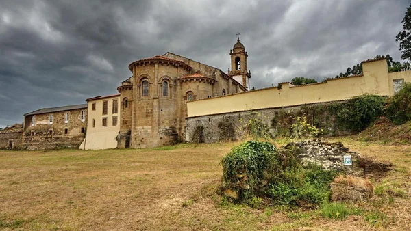 Monasterio de San Martín de Jubia, en Narón